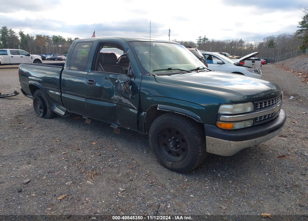 2001 CHEVROLET SILVERADO 1500 LS VIN: 2GCEC19TX11282458