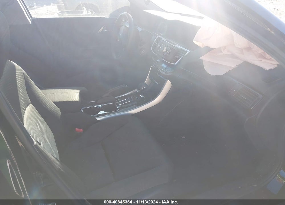2017 HONDA ACCORD LX VIN: 1HGCR2F33HA109494