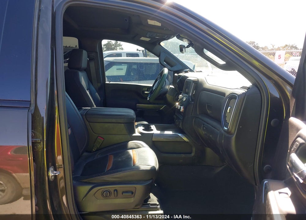2023 GMC SIERRA 2500HD 4WD STANDARD BED AT4 VIN: 1GT49PEY4PF147072