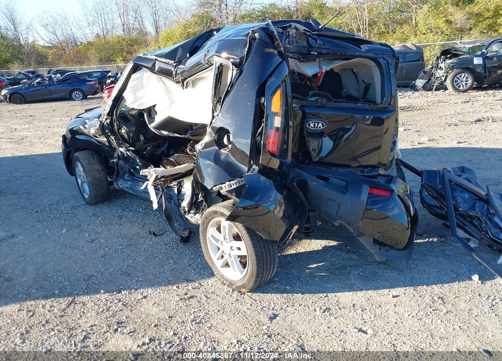 2011 KIA SOUL VIN: KNDJT2A22B7734401