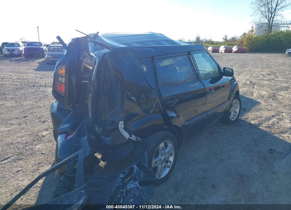 2011 KIA SOUL VIN: KNDJT2A22B7734401