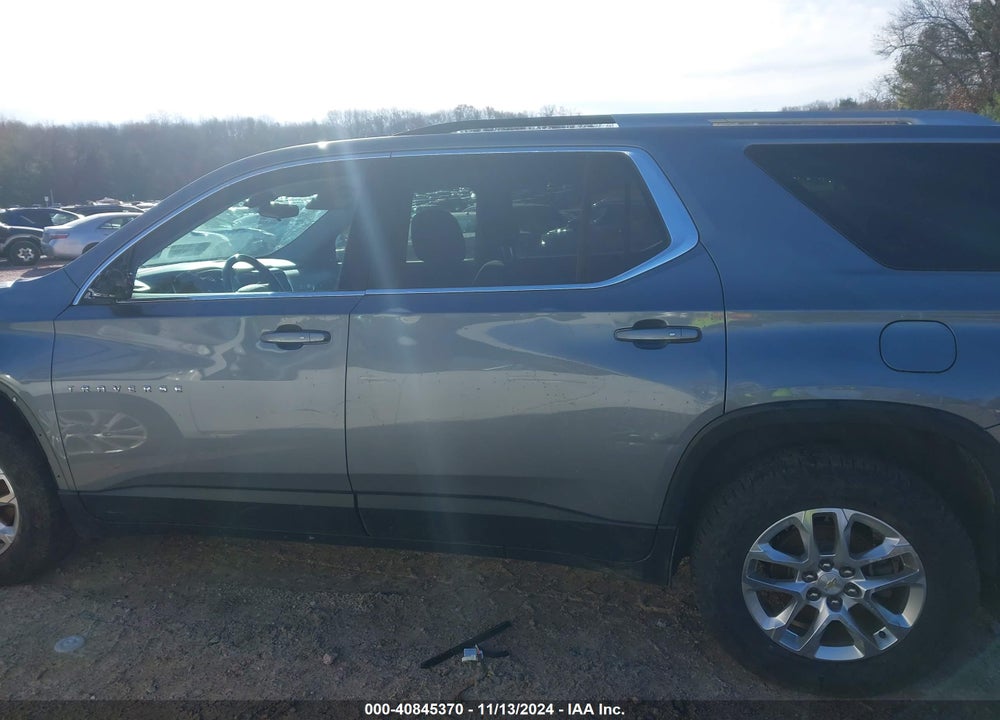 2018 CHEVROLET TRAVERSE VIN: 1GNEVGKW2JJ229171
