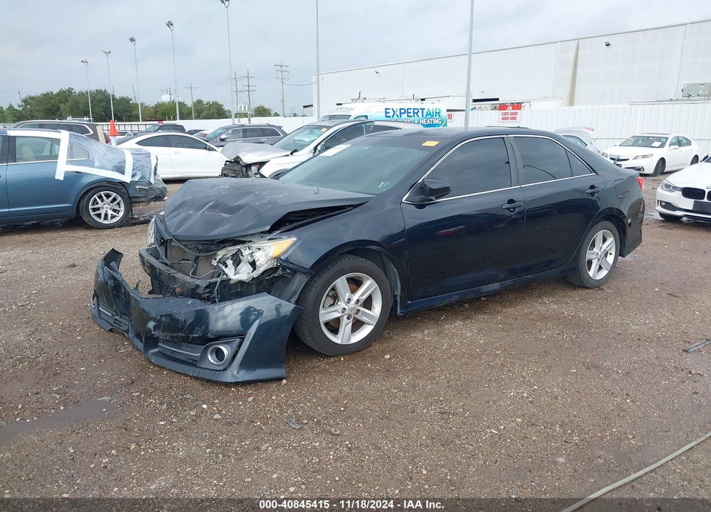 2014 TOYOTA CAMRY SE VIN: 4T1BF1FK6EU741352