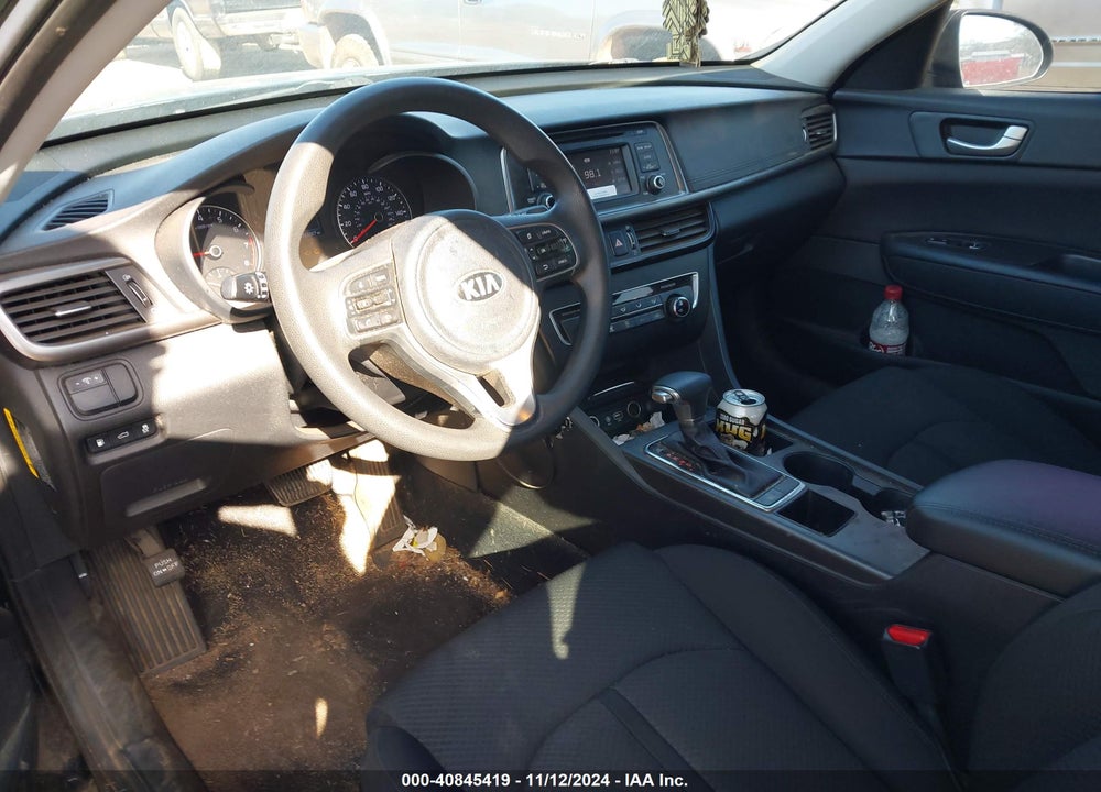 2016 KIA OPTIMA LX VIN: KNAGT4L38G5105592