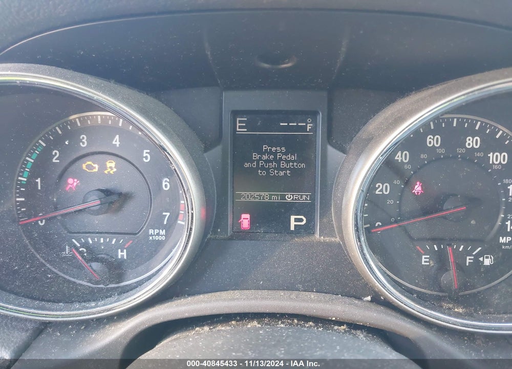 2011 JEEP GRAND CHEROKEE VIN: 1J4RS4GG1BC537385