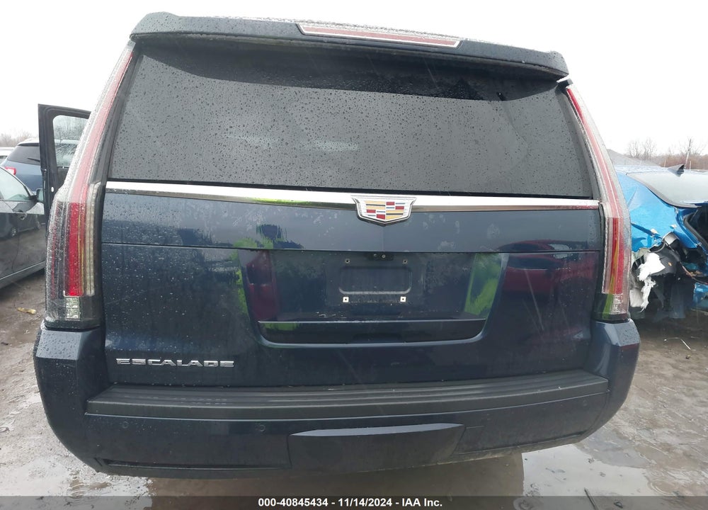 2017 CADILLAC ESCALADE ESV PREMIUM LUXURY VIN: 1GYS4JKJ2HR366813