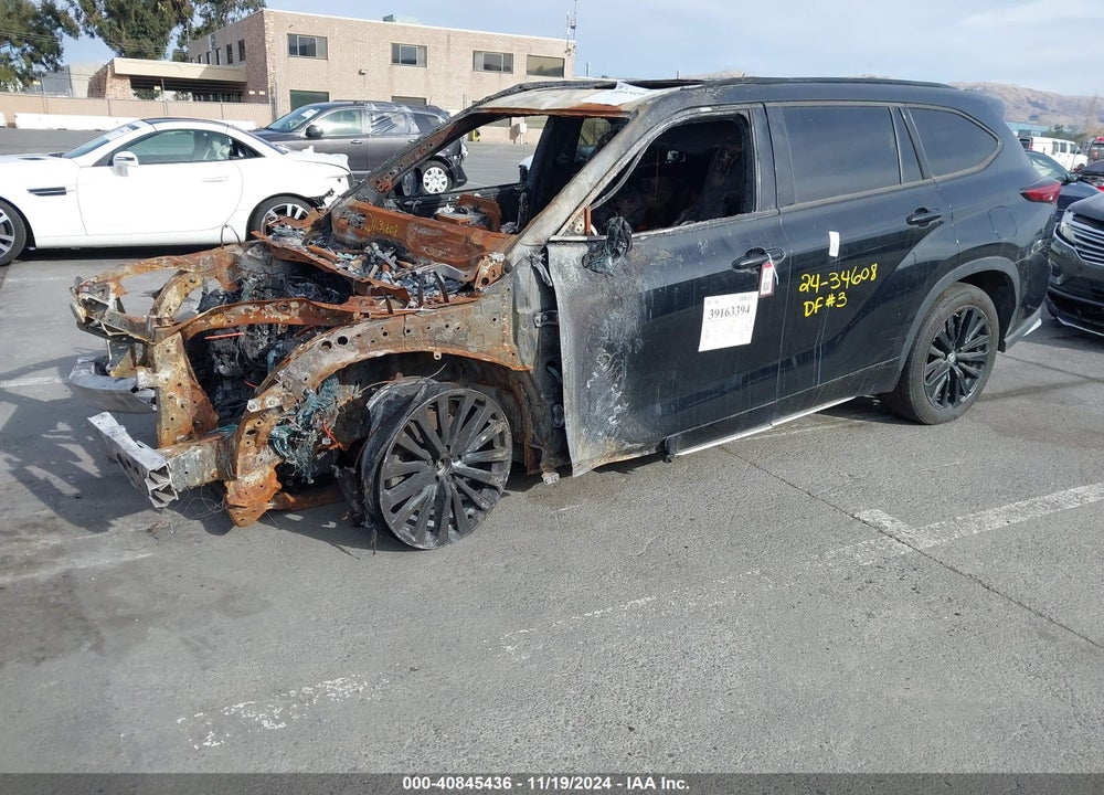 2023 TOYOTA HIGHLANDER XSE VIN: 5TDKDRBH3PS019945
