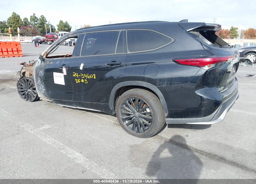2023 TOYOTA HIGHLANDER XSE VIN: 5TDKDRBH3PS019945