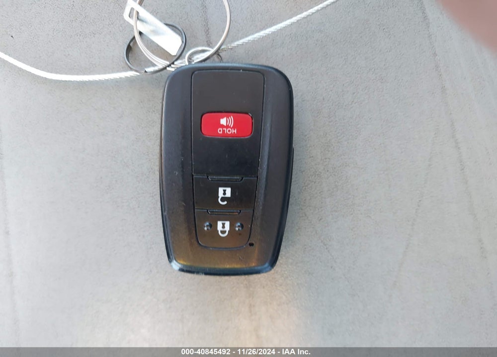 2017 TOYOTA PRIUS TWO VIN: JTDKBRFU7H3033671