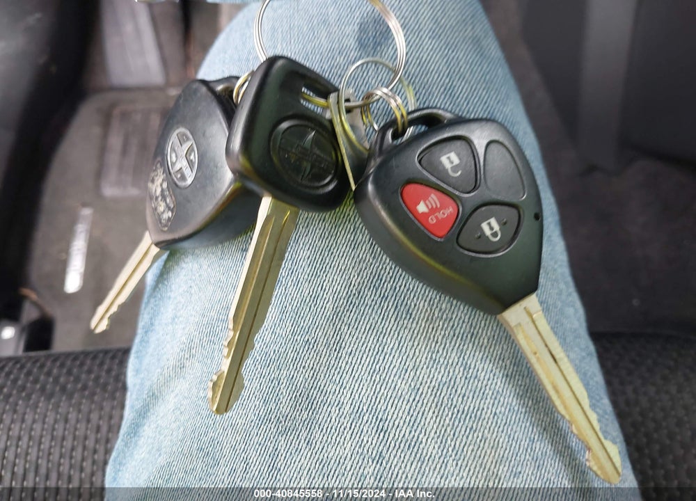 2010 SCION XB VIN: JTLZE4FE8A1100754