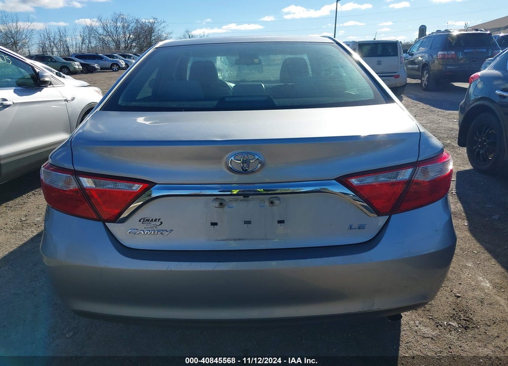 2017 TOYOTA CAMRY LE VIN: 4T1BF1FK2HU322905
