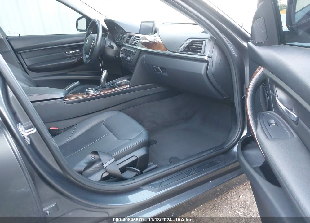 2015 BMW 328I VIN: WBA3C1C50FK118223