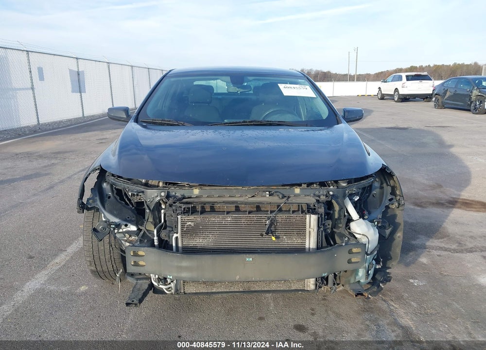 2018 CHEVROLET MALIBU LT VIN: 1G1ZD5STXJF137728