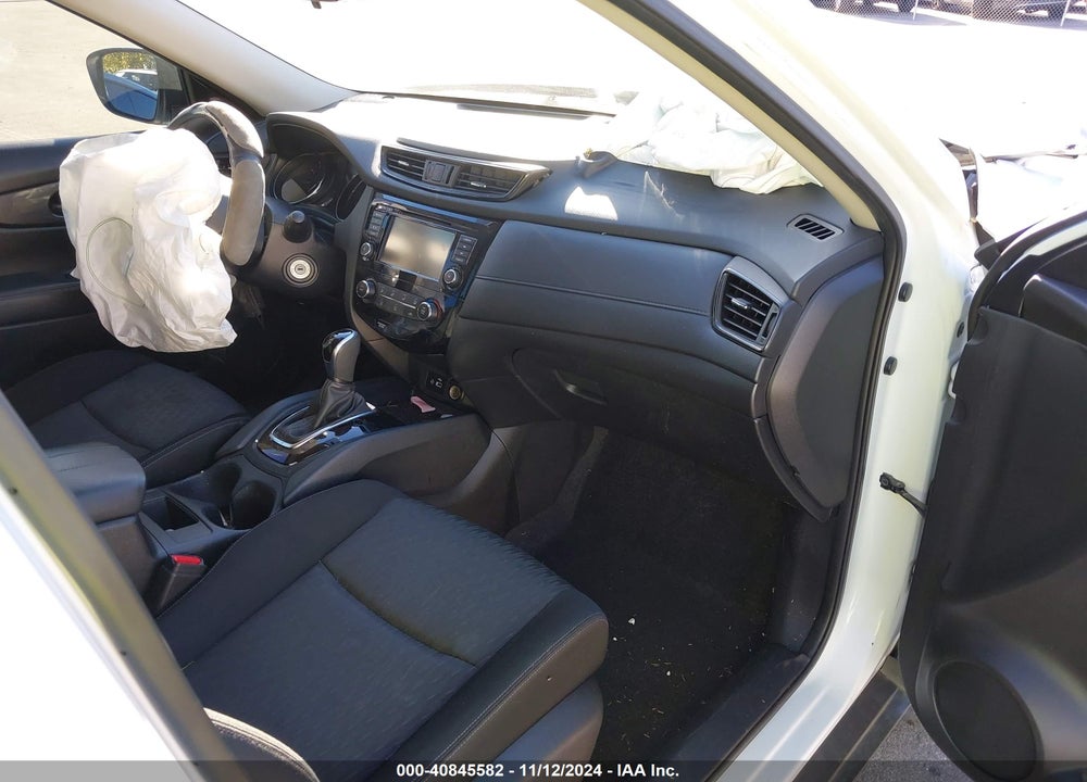 2020 NISSAN ROGUE S INTELLIGENT AWD VIN: JN8AT2MV1LW139251