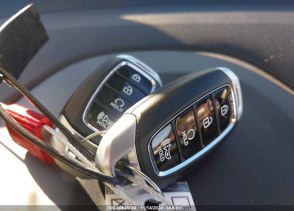 2024 HYUNDAI VENUE SEL VIN: KMHRC8A31RU333993