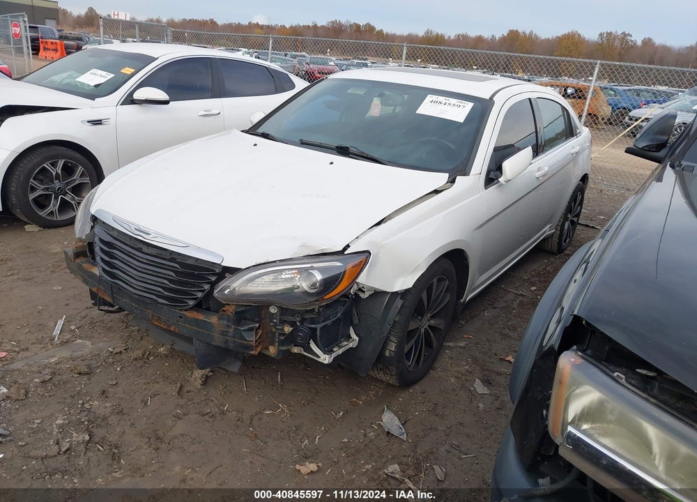 2012 CHRYSLER 200 S VIN: 1C3CCBHG1CN234807