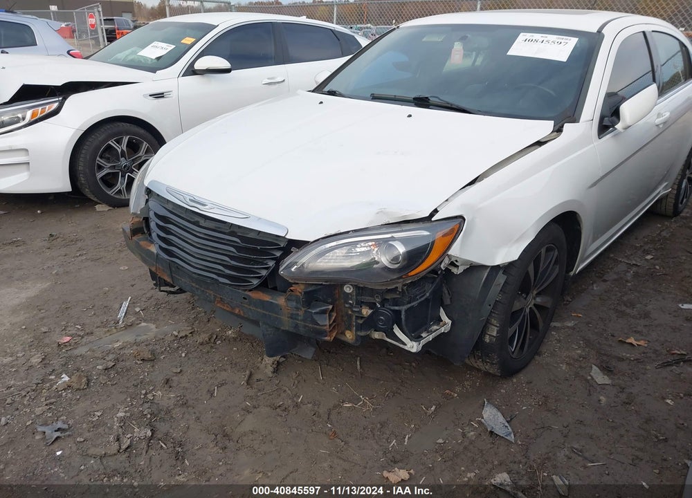 2012 CHRYSLER 200 S VIN: 1C3CCBHG1CN234807