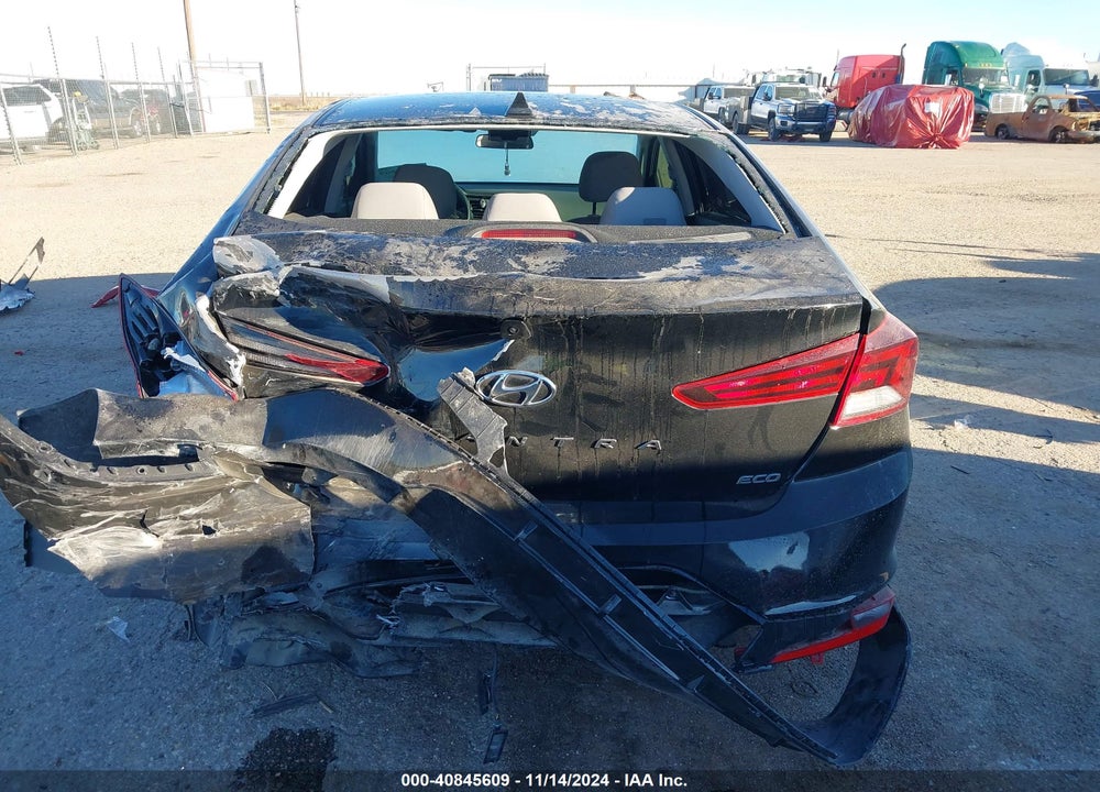 2020 HYUNDAI ELANTRA VIN: 5NPD94LA0LH531029