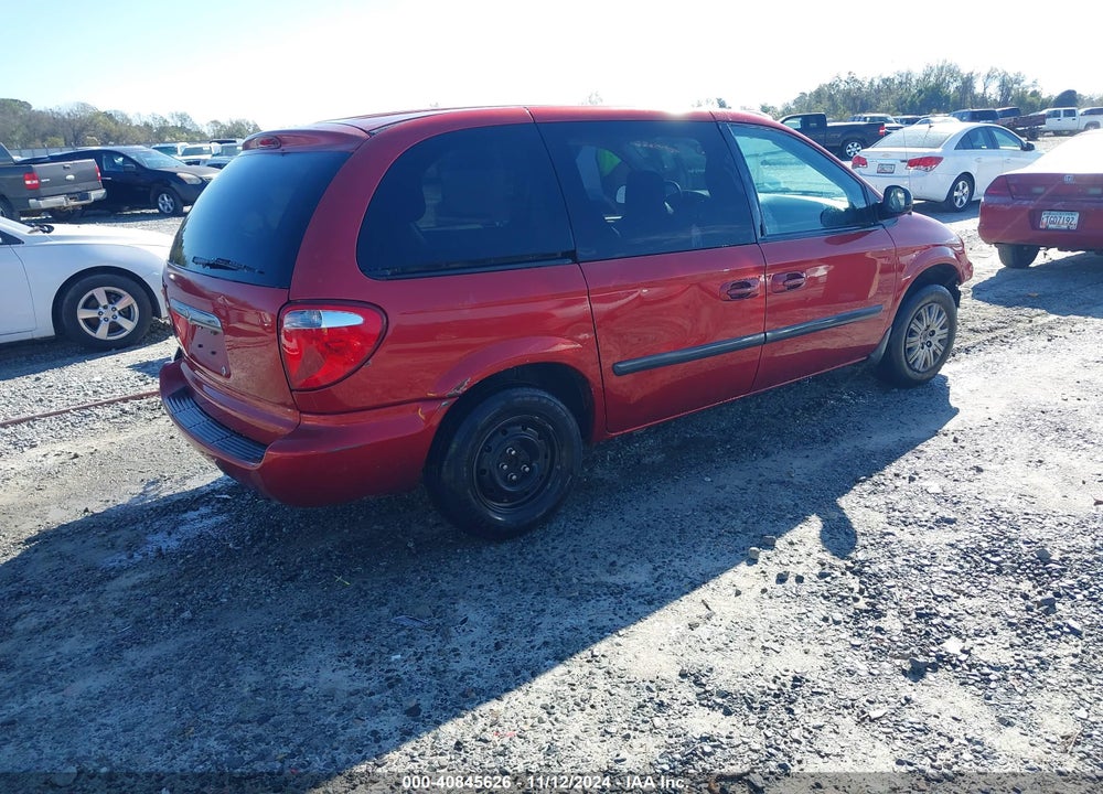 2007 CHRYSLER TOWN & COUNTRY VIN: 1A4GJ45R07B152198