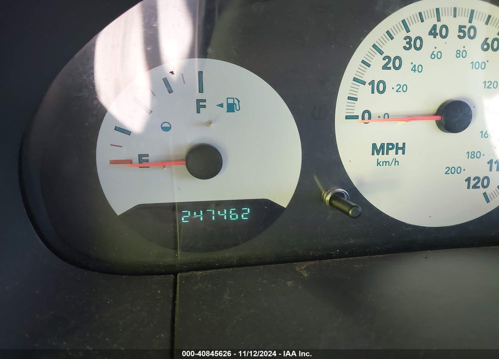 2007 CHRYSLER TOWN & COUNTRY VIN: 1A4GJ45R07B152198