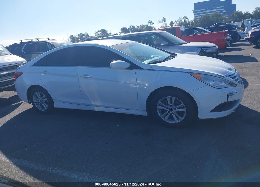 2014 HYUNDAI SONATA GLS VIN: 5NPEB4AC0EH910208