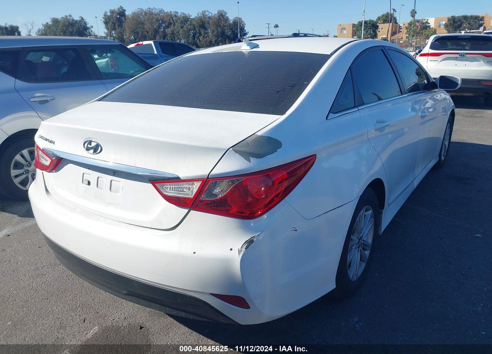2014 HYUNDAI SONATA GLS VIN: 5NPEB4AC0EH910208