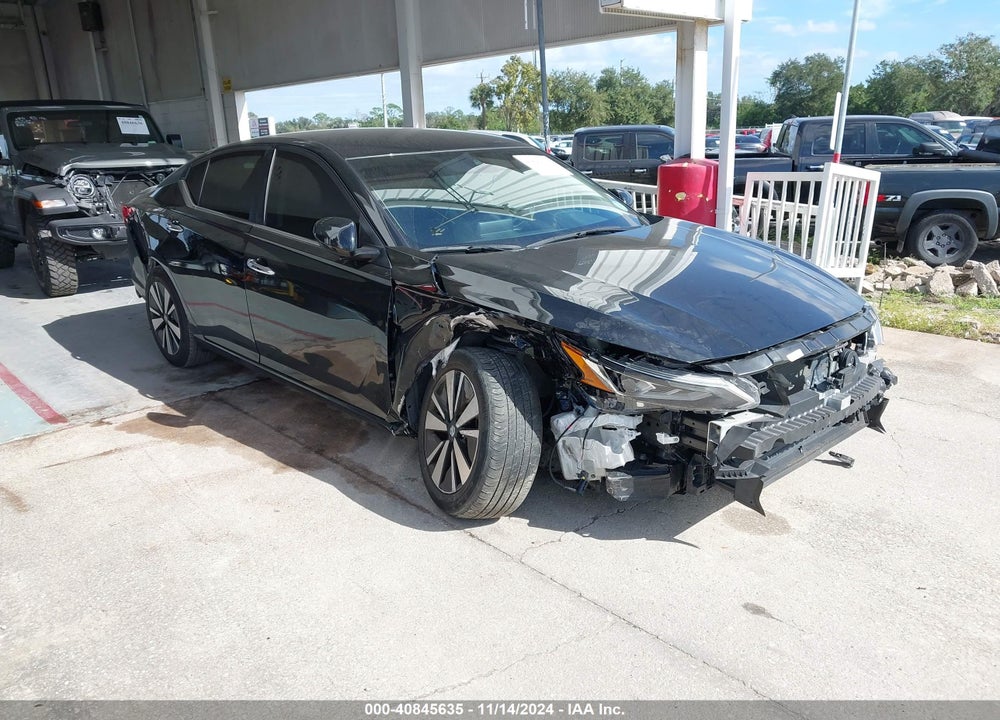 2022 NISSAN ALTIMA SV FWD VIN: 1N4BL4DV6NN306603