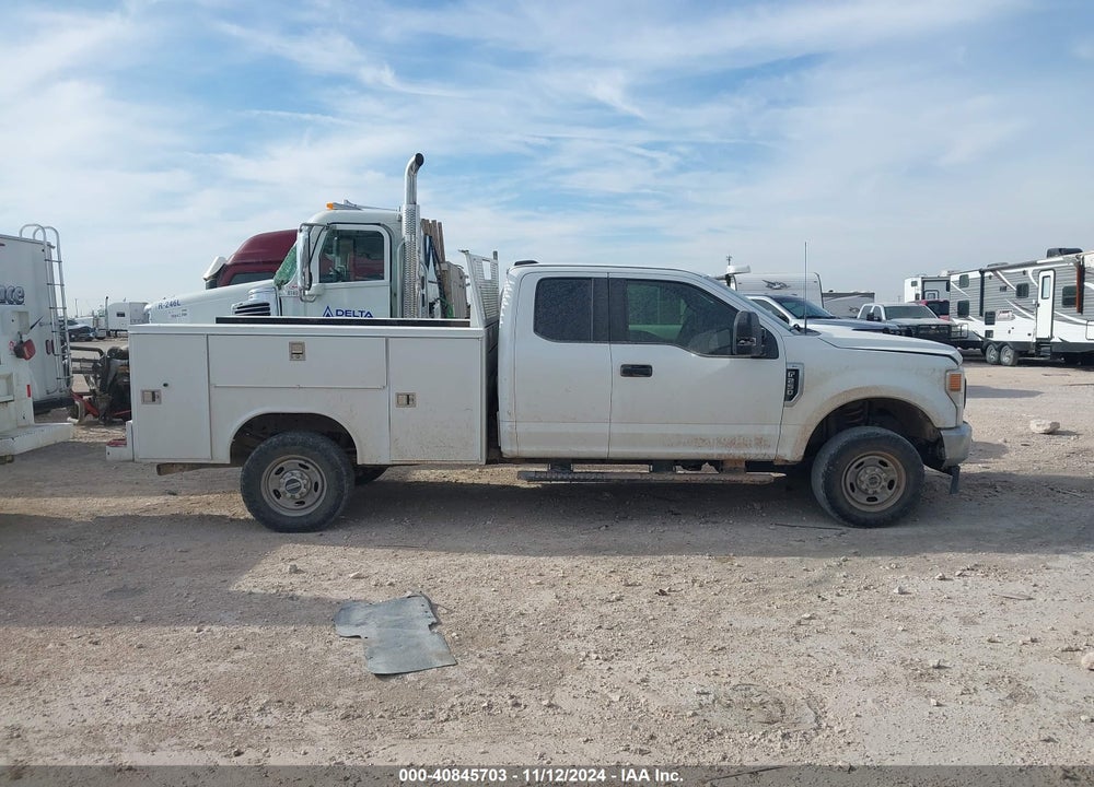 2022 FORD F-250 XL VIN: 1FD7X2B63NEC90974