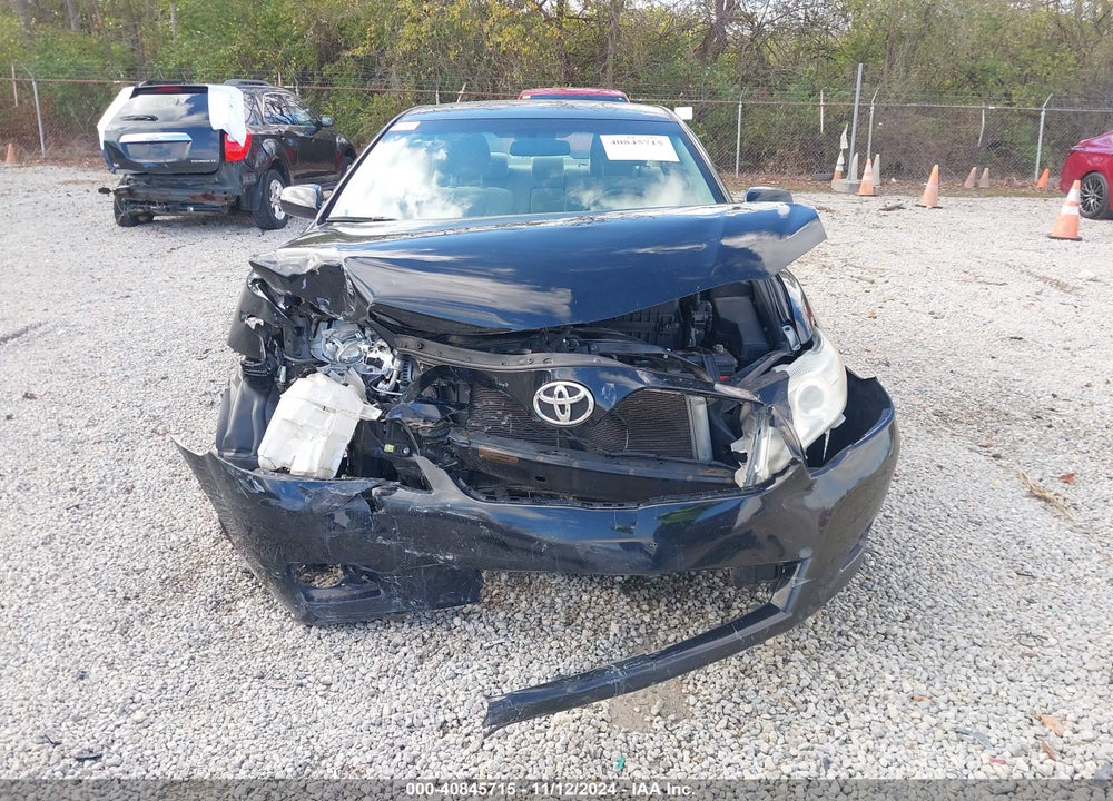 2010 TOYOTA CAMRY LE VIN: 4T4BF3EK7AR021085