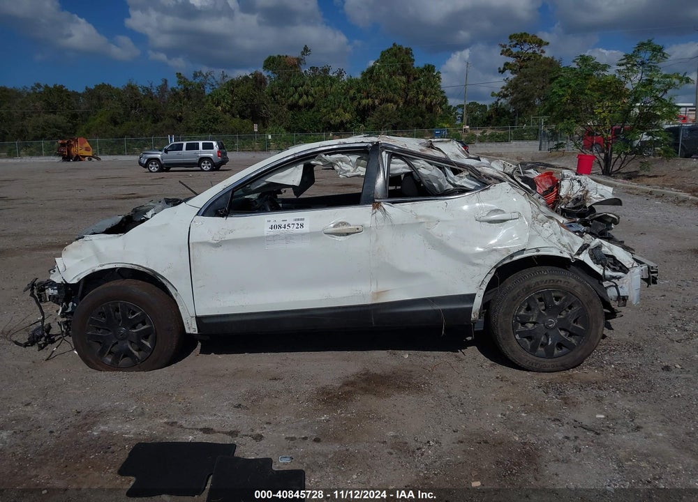 2018 NISSAN ROGUE SPORT S VIN: JN1BJ1CP4JW154703