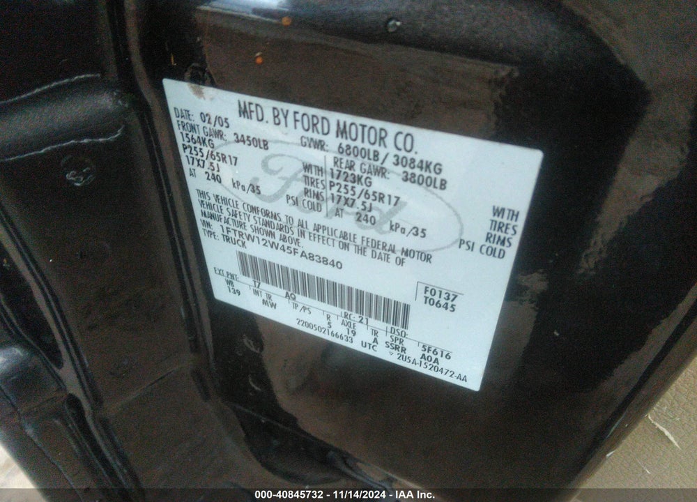 2005 FORD F-150 XLT VIN: 1FTRW12W45FA83840