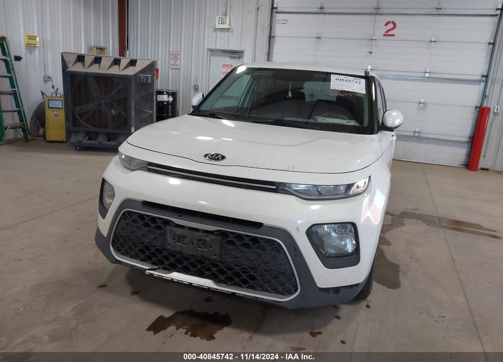 2021 KIA SOUL LX VIN: KNDJ23AU0M7143612