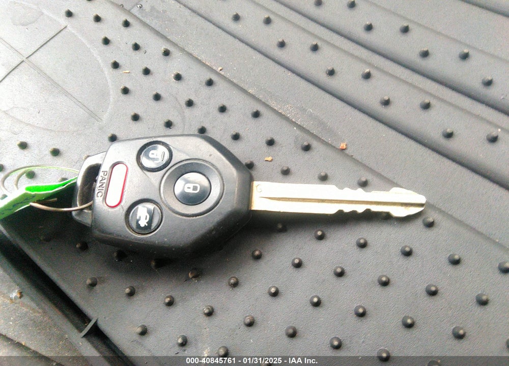 2014 SUBARU IMPREZA 2.0I PREMIUM VIN: JF1GPAC67E8275119