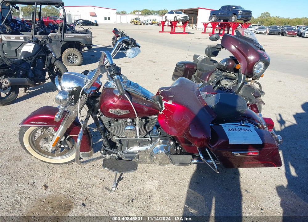 2014 HARLEY-DAVIDSON FLHR ROAD KING VIN: 1HD1FBM12EB602720