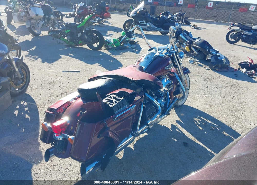 2014 HARLEY-DAVIDSON FLHR ROAD KING VIN: 1HD1FBM12EB602720