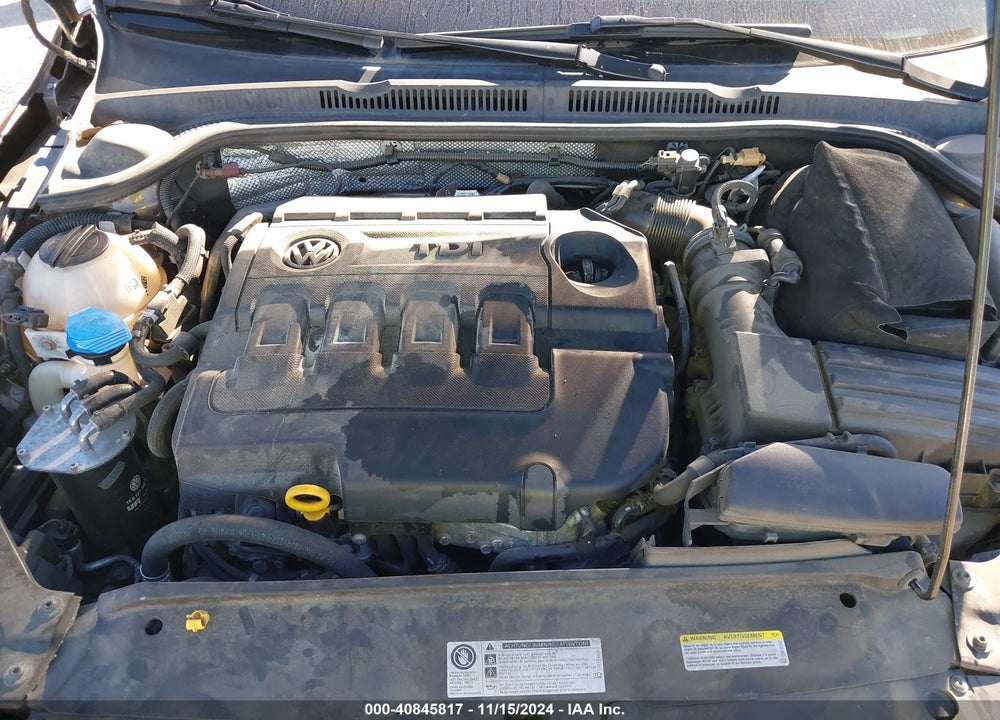 2015 VOLKSWAGEN JETTA VIN: 3VWLA7AJ9FM411359