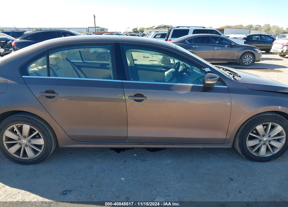 2015 VOLKSWAGEN JETTA VIN: 3VWLA7AJ9FM411359