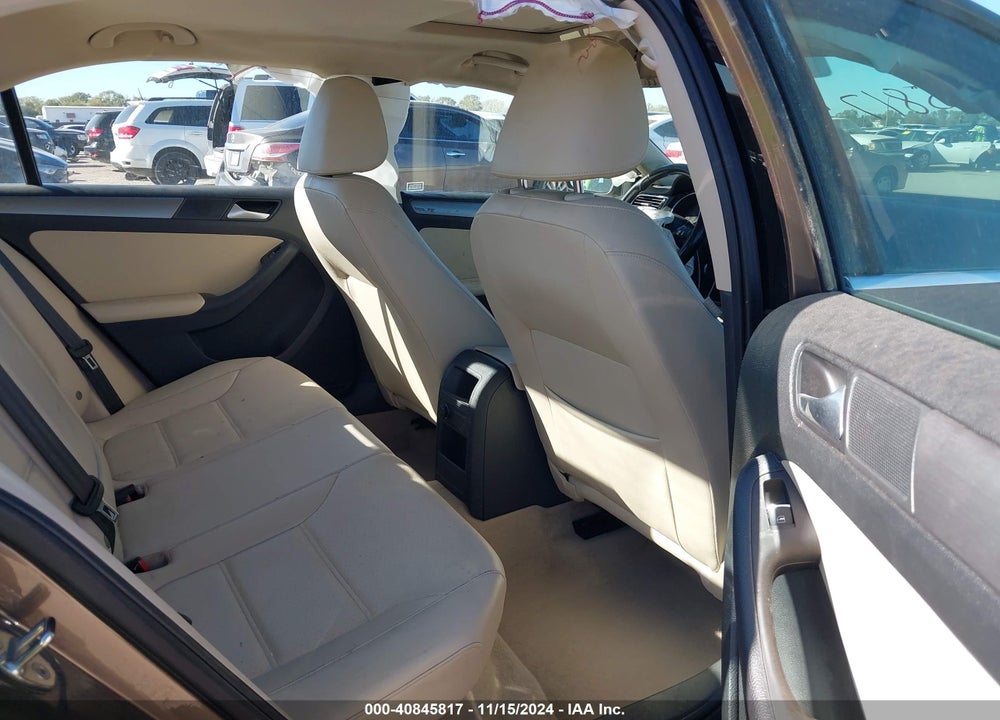 2015 VOLKSWAGEN JETTA VIN: 3VWLA7AJ9FM411359