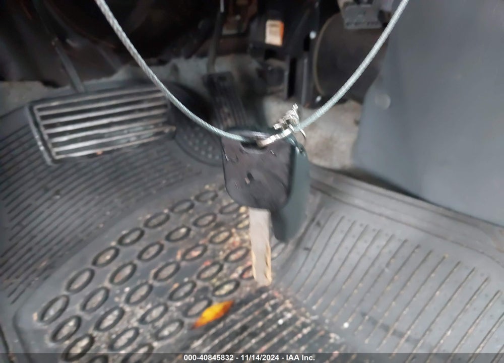 2003 HONDA CIVIC LX VIN: 1HGES16533L004024