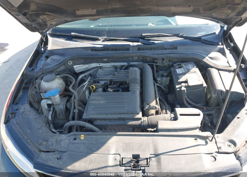 2018 VOLKSWAGEN JETTA 1.4T S VIN: 3VW2B7AJXJM229493
