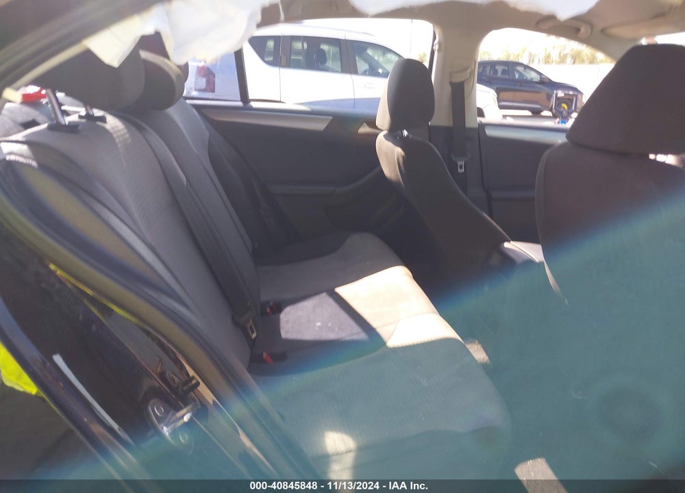 2018 VOLKSWAGEN JETTA 1.4T S VIN: 3VW2B7AJXJM229493