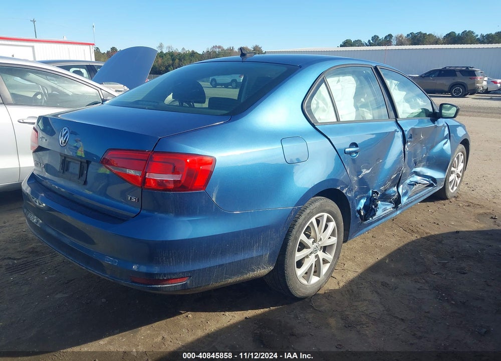 2015 VOLKSWAGEN JETTA 1.8T SE VIN: 3VWD17AJ2FM234593