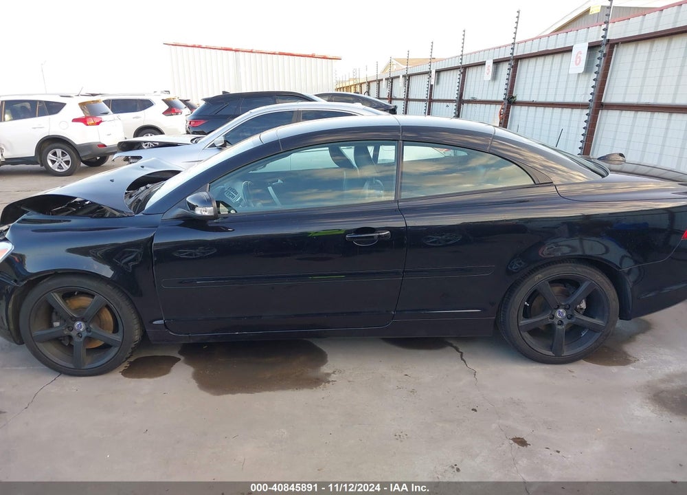 2012 VOLVO C70 VIN: YV1672MCXCJ130818