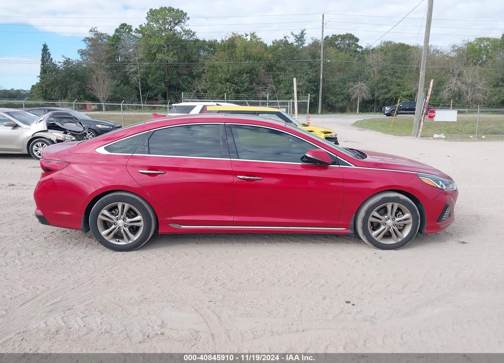 2018 HYUNDAI SONATA SPORT VIN: 5NPE34AF4JH619213