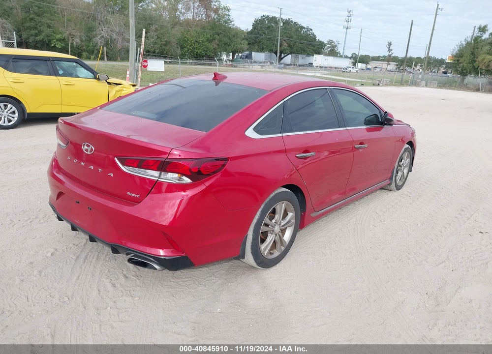2018 HYUNDAI SONATA SPORT VIN: 5NPE34AF4JH619213