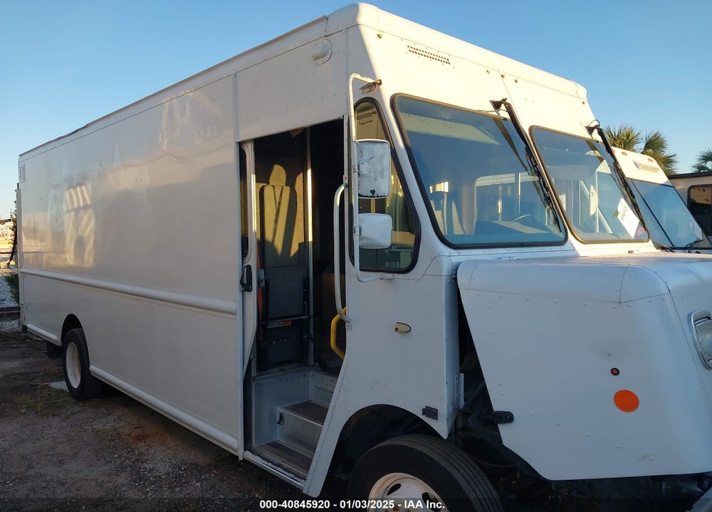 2013 FORD F-59 COMMERCIAL STRIPPED VIN: 1F65F5KY4D0A08597