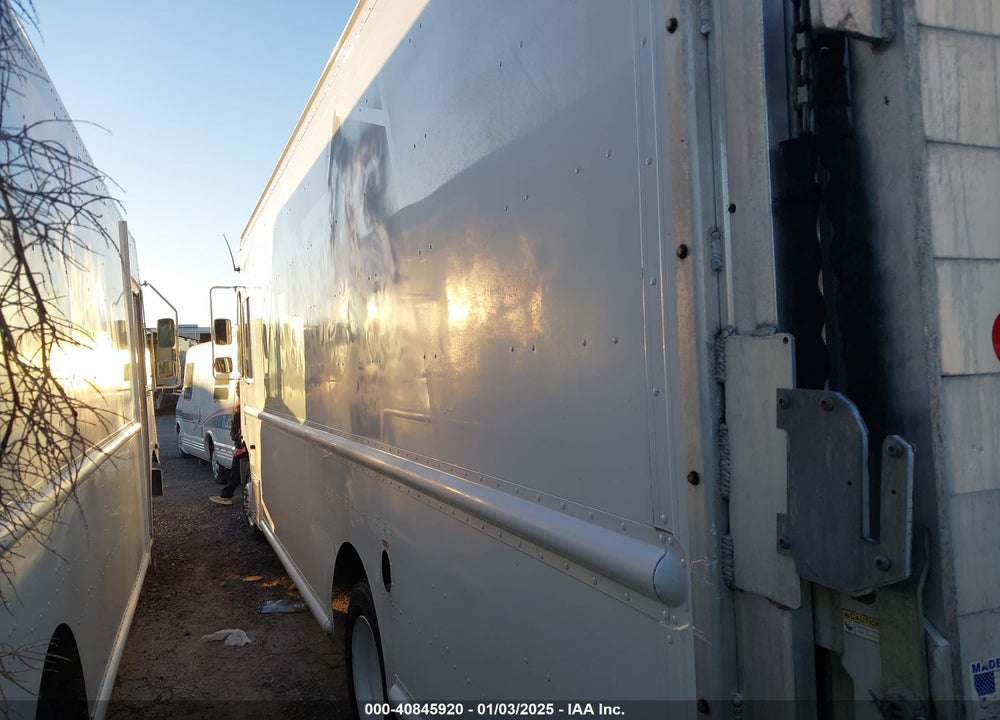 2013 FORD F-59 COMMERCIAL STRIPPED VIN: 1F65F5KY4D0A08597