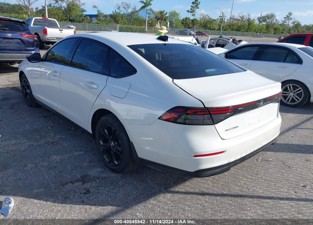 2025 HONDA ACCORD SE VIN: 1HGCY1F47SA005555