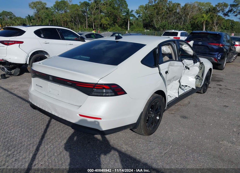 2025 HONDA ACCORD SE VIN: 1HGCY1F47SA005555
