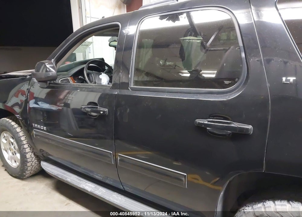 2010 CHEVROLET TAHOE LT VIN: 1GNMCBE36AR246191